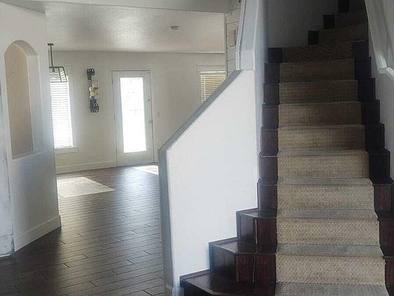 4th image of 18366 N 111th Dr