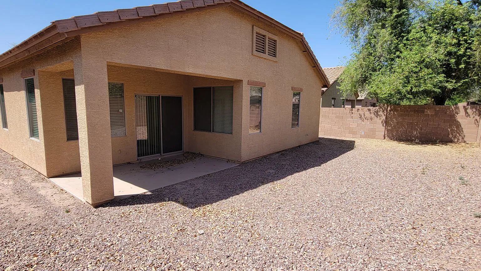 1414 E Bautista RD — Photo 4
