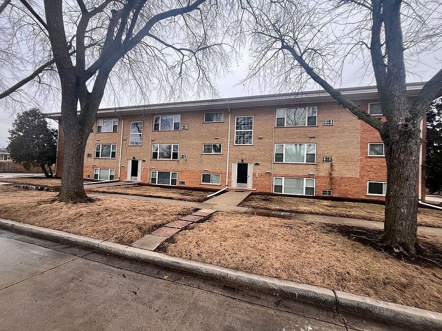 1st image of 339 N Yale Ave #I