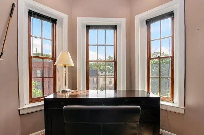 Living room nook with wide view