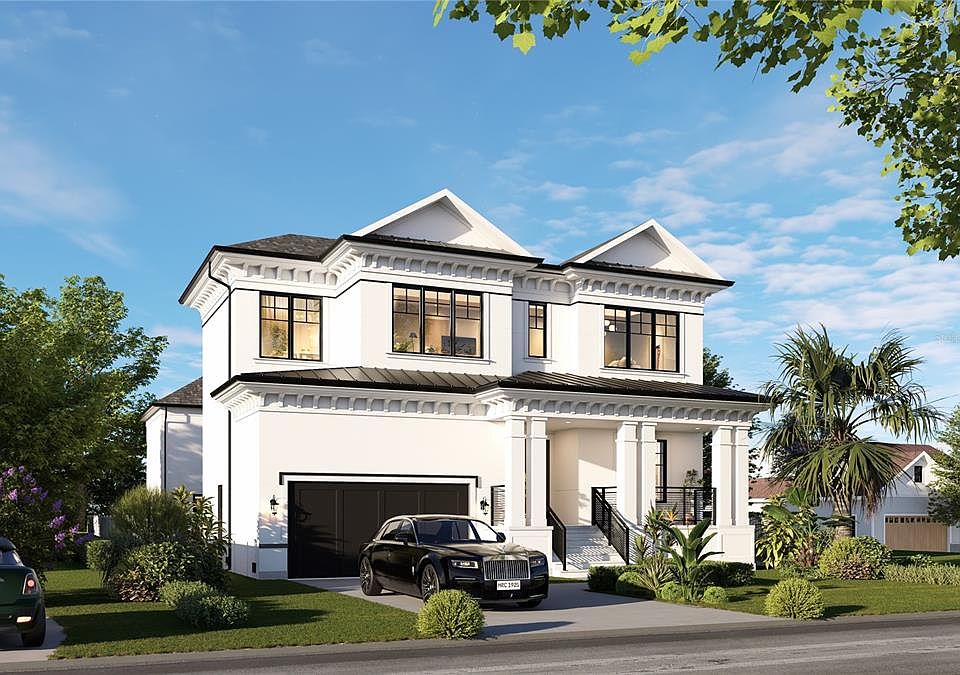1st image of 921 39TH AVENUE NE