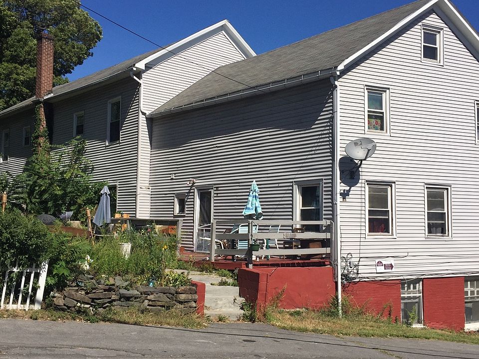 2nd image of 83 Main St #6