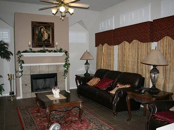 3rd image of 542 Walnut Heights Blvd