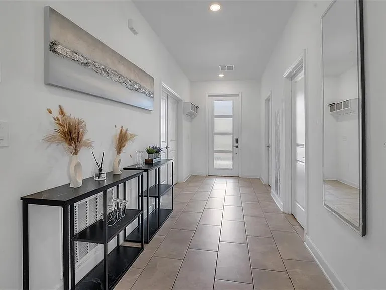 9084 Sommerset Hills Dr — Photo 7