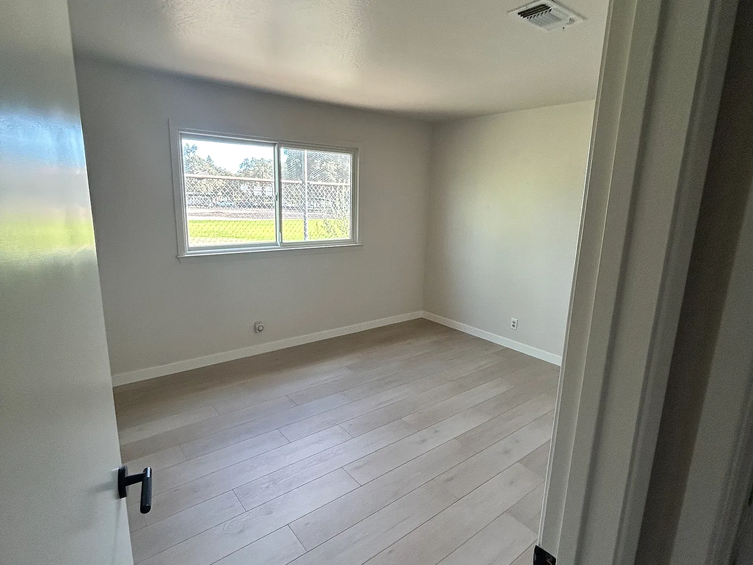 8012 Wonder St — Photo 4