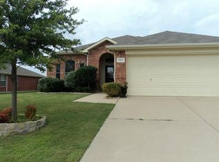 1201 Sweetwater Dr, Burleson, TX 76028