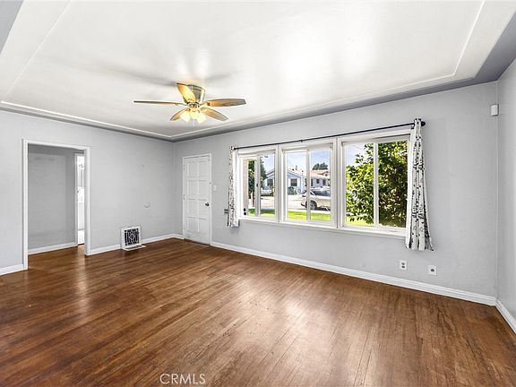 3rd image of 8432 Norwood Pl