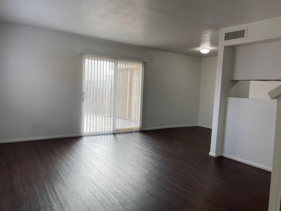 1st image of 4626 E Pueblo Ave