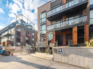 5279 Highway 7 Rd #1402, Vaughan, ON L4L1T3