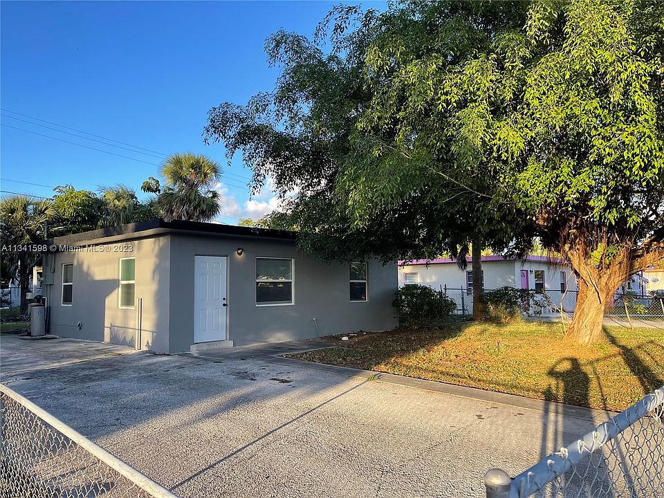 1st image of 2643 NW 10th St
