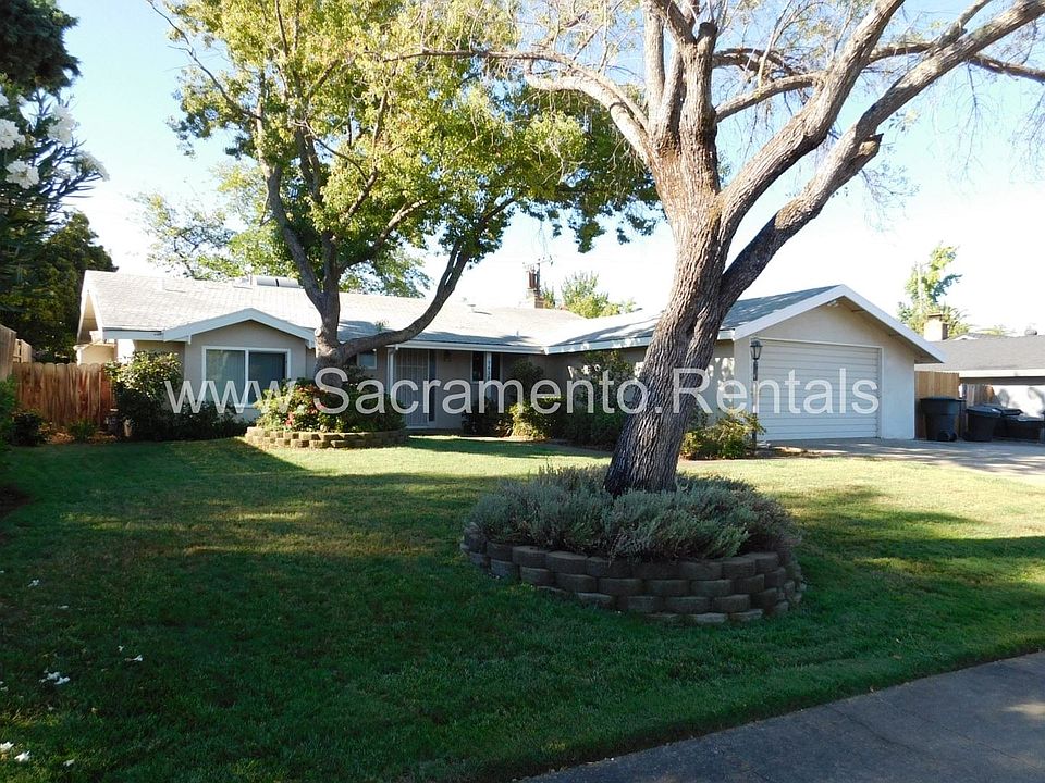1st image of 9438 Dalton Way