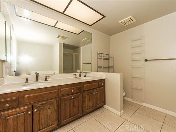 5th image of 4444 Wilshire Blvd APT 203