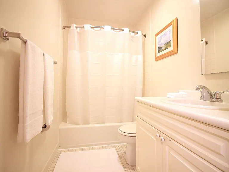 387 Commonwealth Ave #B — Photo 15