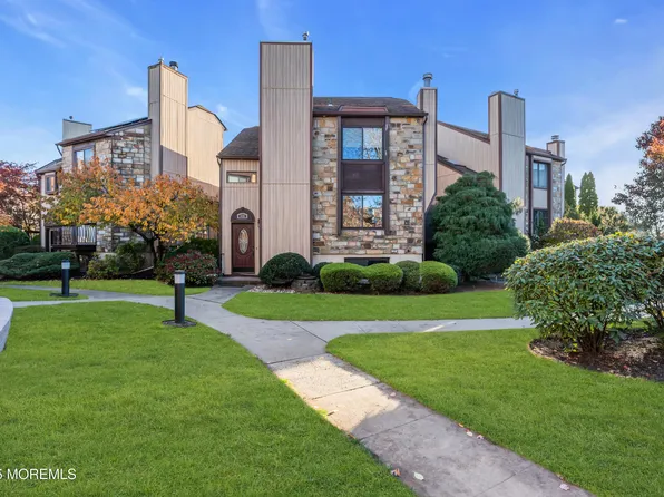 225 Silver Lane, Old Bridge, NJ 08857