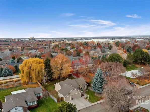 685 S Winthrop Way, Boise, ID 83709