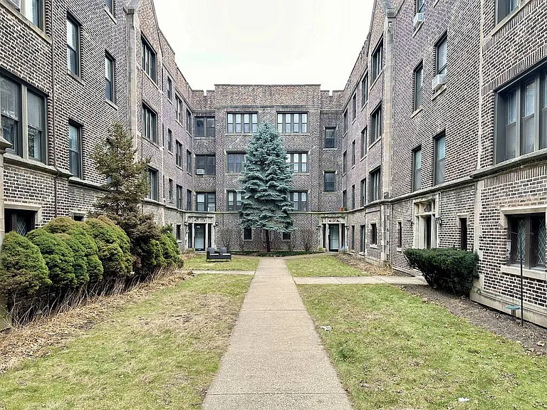 1321.5 W Estes Ave #94 — Photo 1