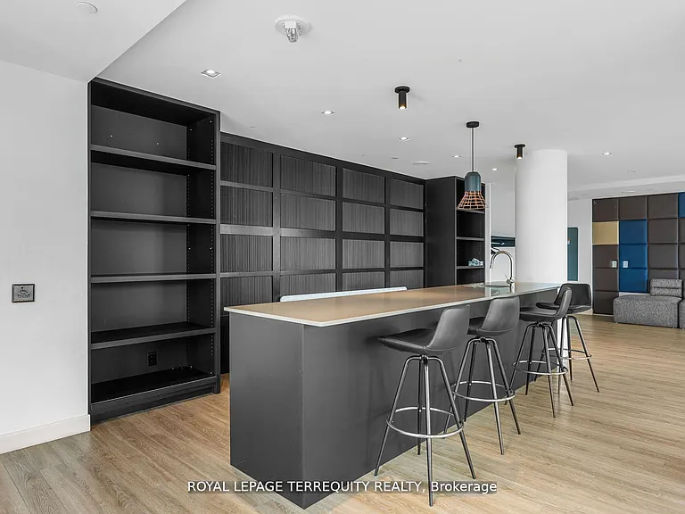120 Parliament St #1808 — Photo 31