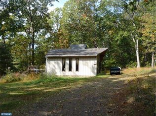 1907 Old Church Rd, Harleysville, PA 19438