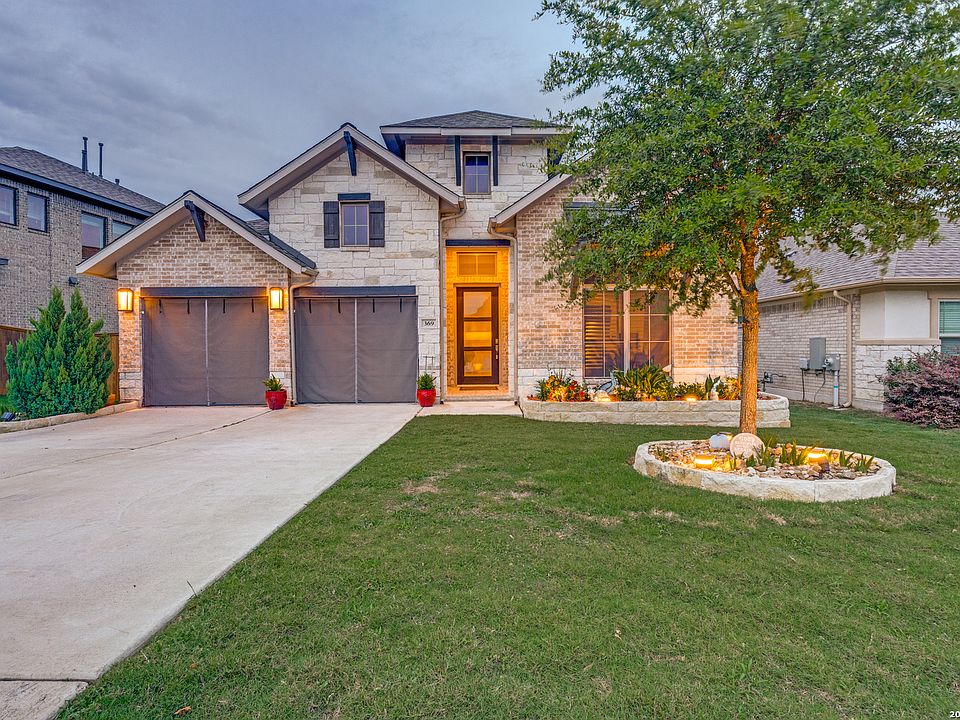 1st image of 369 Eagle Ford Dr