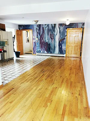 Rented by Winzone Realty Inc | media 5