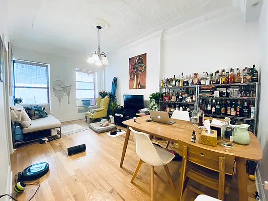 Rented by Compass | media 16