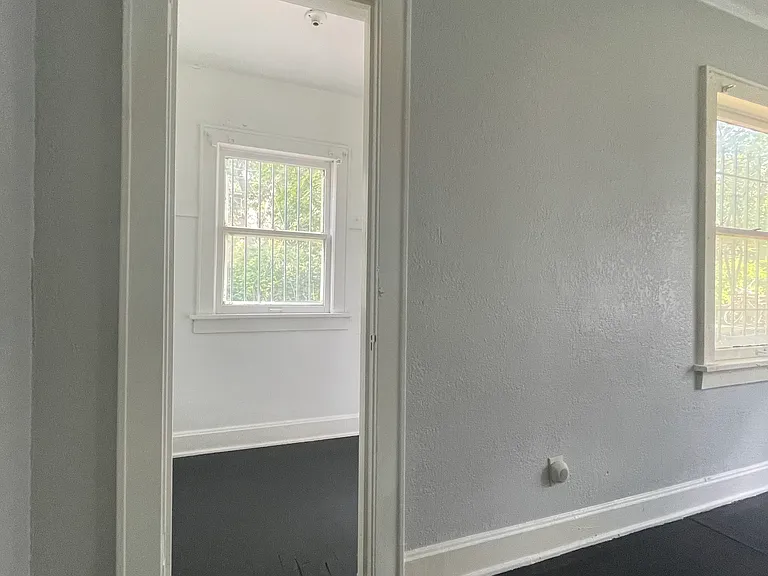5311 Garfield Ave — Photo 11