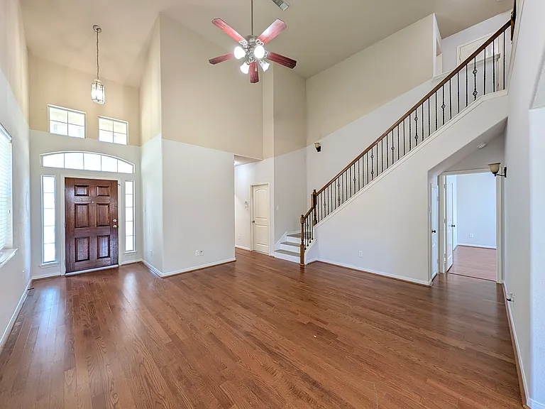 6038 Starbrook Creek Dr — Photo 8