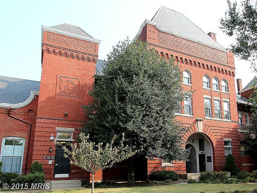 Exterior (Front)