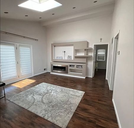 5th image of 182 Martin Ave #2