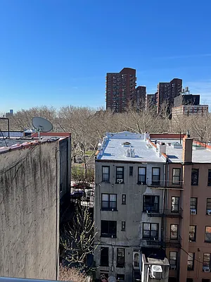 Rented by Best Property Management LLC | media 28