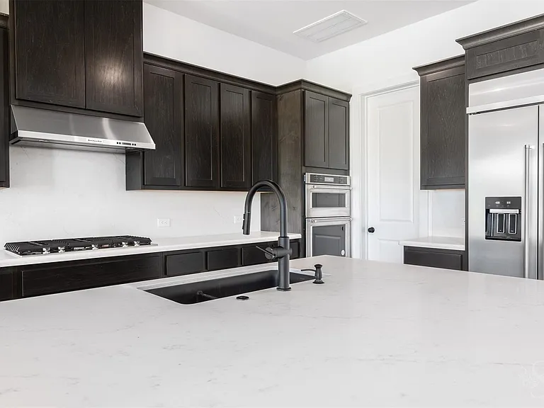7526 Sunny Oak Ln — Photo 16