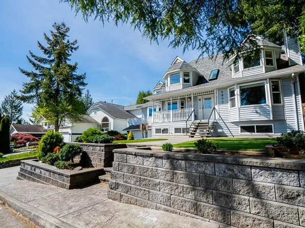 3933 Toronto St, Pt Coquitlam, BC V3B 6M4