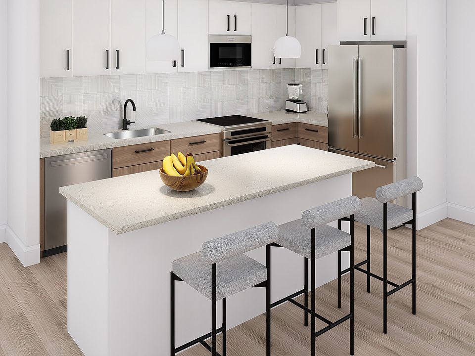 White Cabinet Scheme - Kitchen with Island