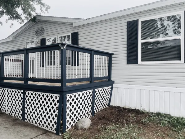 6191 Crestwood Dr #288, White Lake, MI 48383