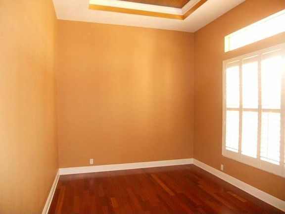 3rd image of 4718 Mainsail Dr