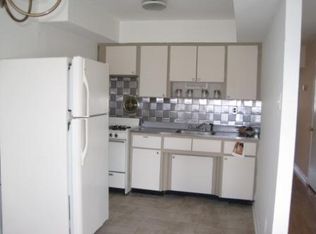 10022 Ferndale St, Philadelphia, PA 19116