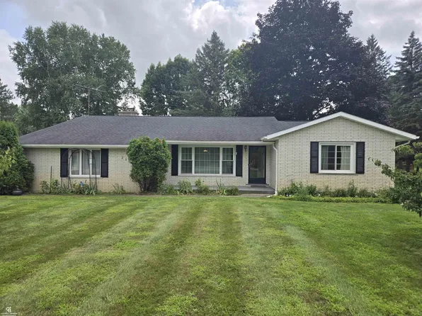 11757 Yale Rd, Yale, MI 48097