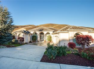 2062 Maiden Ln, Wenatchee, WA 98801