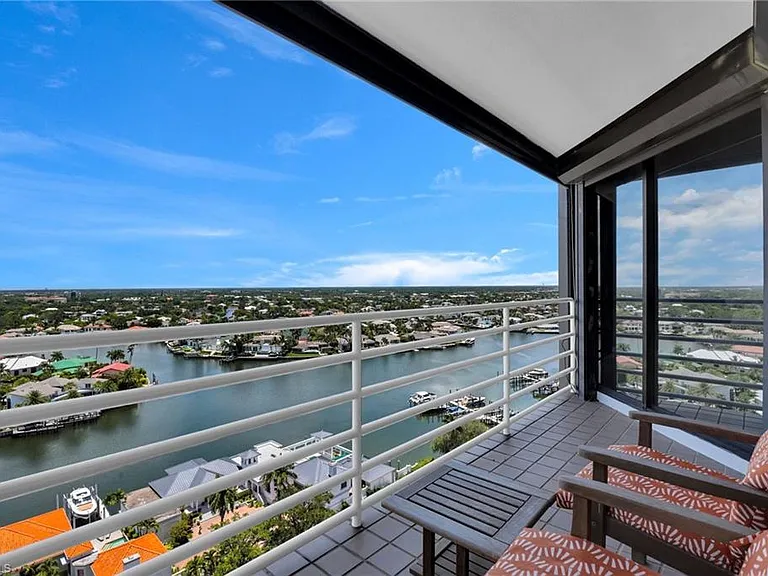 4751 Gulf Shore Blvd N #3 — Photo 17