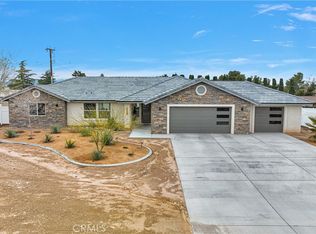 13968 Chogan Rd, Apple Valley, CA 92307