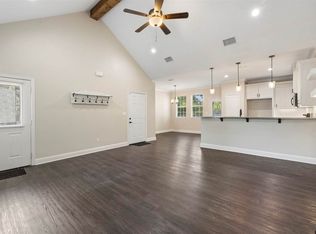 9710 W Lakeshore Dr, Tyler, TX 75709