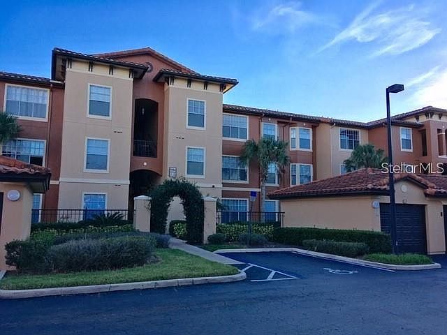 1st image of 5554 Metrowest Blvd #31