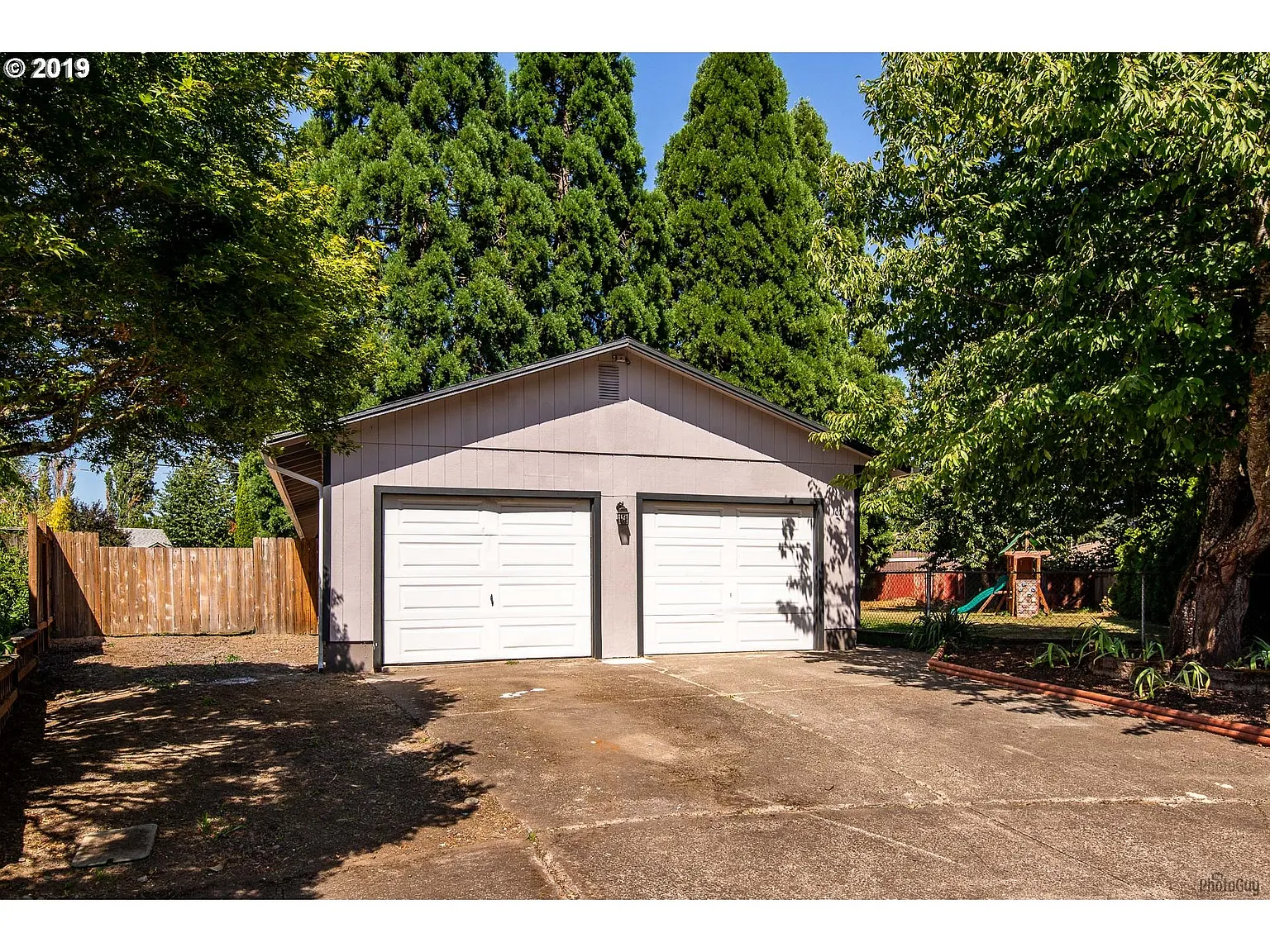 1071 Cole Way photo 1