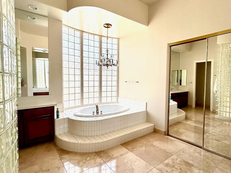 7484 E Pontebella Dr — Photo 6