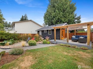 7559 19th Ave SW, Seattle, WA 98106