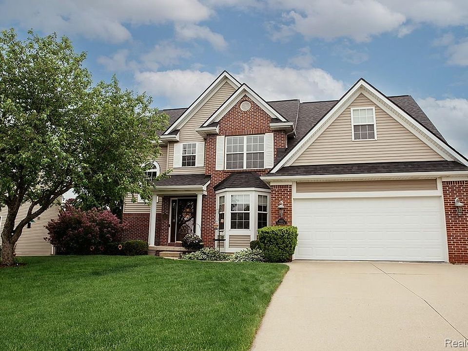 1st image of 1023 Foxborough Dr
