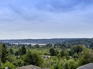 8328 NE 187th Way, Kenmore, WA 98028