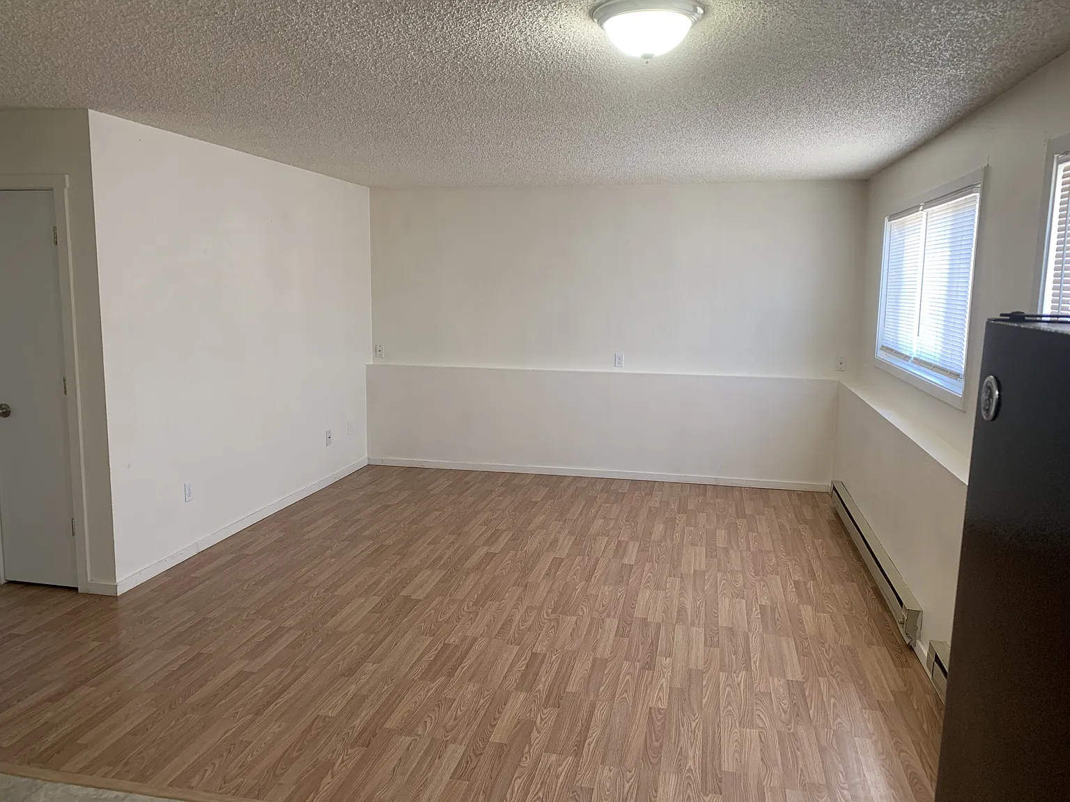 171 Rosewood Drive - B — Photo 3