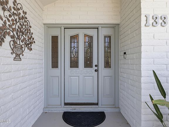 5th image of 1338 E KAEL Street