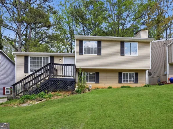 2080 Countydown Ln, Stone Mountain, GA 30088